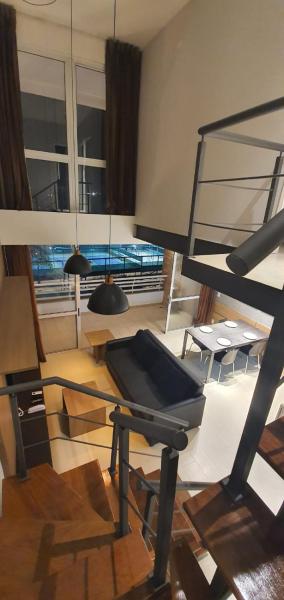 Duplex 2 dormitórios luxuoso 1113